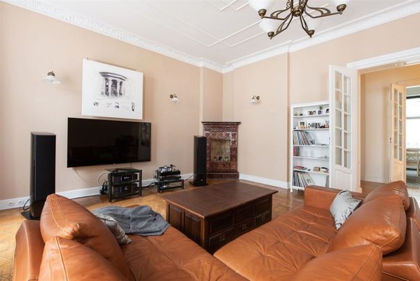 Niepowtarzalny apartament w historycznej kamienicy 150 m² - Фото 1