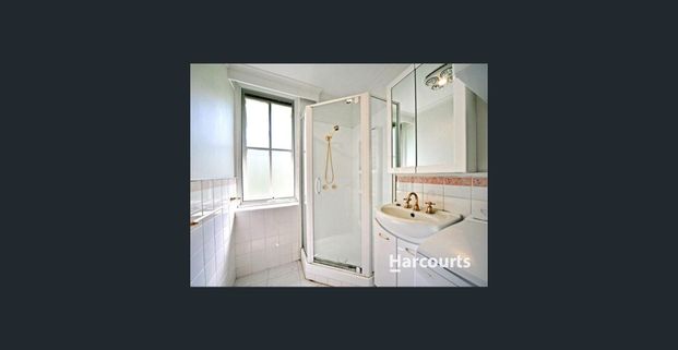 Bright and Spacious Two-Bedroom Home in Prime South Yarra Location - Photo 1