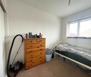3 Bedroom House - Photo 2