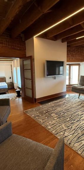 1 CH - 1 SDB - Montréal - $1,995 /mo - Photo 1