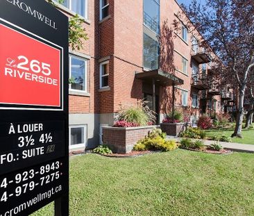 265 Rue Riverside, Longueuil, QC - Photo 3