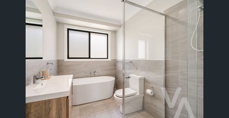 Your Next Move. - Photo 2