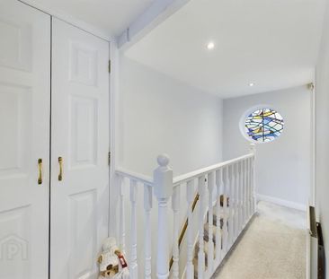 15 Arthur Street, Hillsborough, BT26 6AP - Photo 6