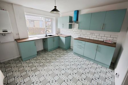 2 bedroom House To Let Total Size: 969 SQ FT - Photo 4