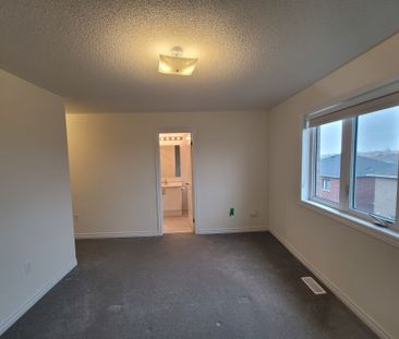 For Lease - 1135 Azalea Avenue, Pickering, Ontario - Photo 6