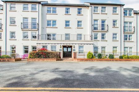 1 bedroom retirement property to rent - Photo 5