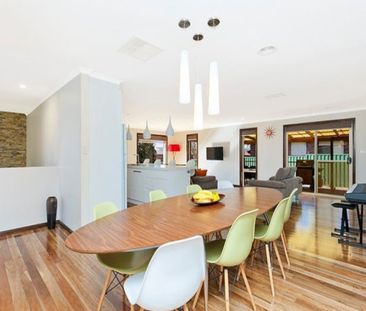 8 Morrison Place, Karabar NSW 2620 - House For Rent | Domain - Photo 2