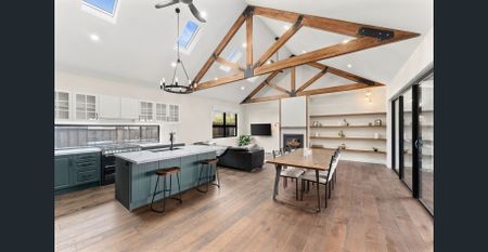 Custom Renovated Fully Furnished Home – Gardener and Water Bills Included - Photo 4