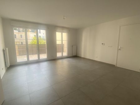 location Appartement T2 DE 49.75m² À CLAMART - Photo 3