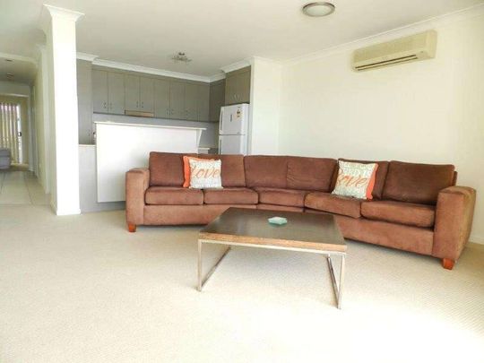 Drinks on the Verandah Overlooking the Water - Photo 1