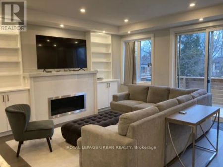 28 SHARPE STREET - Photo 4