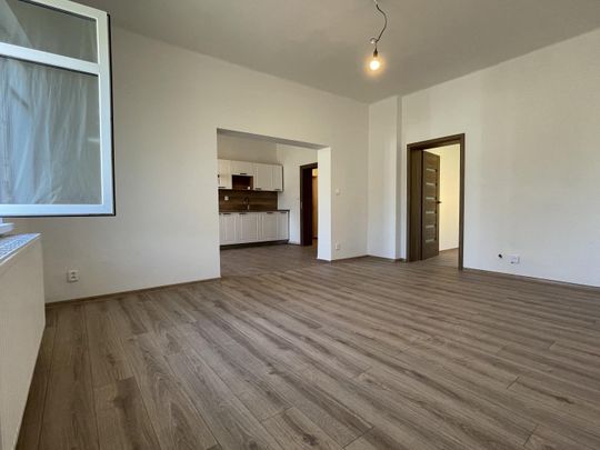 Pronájem bytu 2+kk 70 m², Krokova 793, Ostrava - Photo 1
