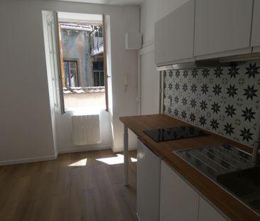 Location Appartement 1 pièce 12m² BEAUNE 21200 - Photo 4