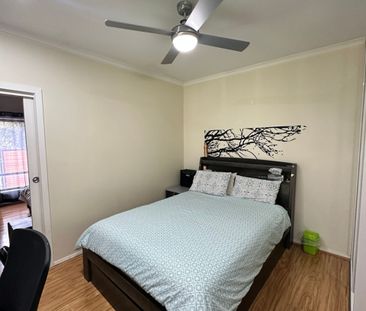 Modern 3-Bedroom Rental in Prime St Marys Location - Photo 6