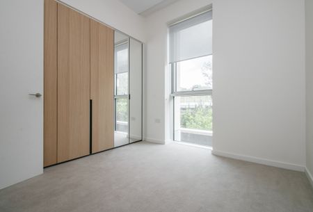 1 Bed Flat, Columbia Gardens, SW6 - Photo 2