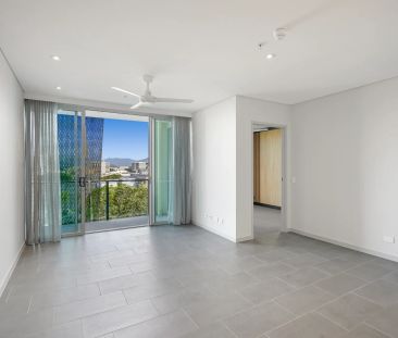 Unit 707/163 Abbott Street, - Photo 4