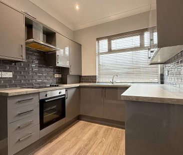 Warwick Road, Scunthorpe - Photo 3