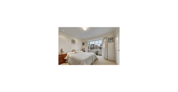 Delightful single level two-bedroom - Photo 1