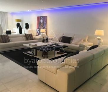 3 room luxury Semidetached House for rent in Santa Eulària des Riu,... - Photo 6