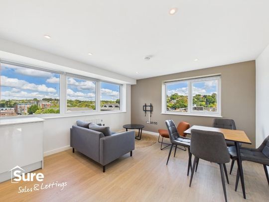 2 bedroom apartment to rent - Photo 1