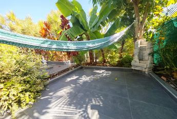 Maspalomas, Canary Islands 35100