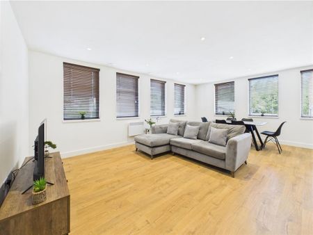 2 bedroom apartment to rent - Photo 5