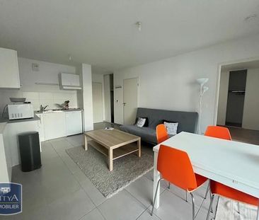 Location Appartement 2 pièces 39m² BORDEAUX 33300 - Photo 2