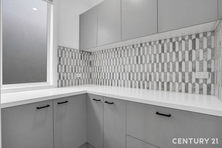 Premium Family Home - Photo 4