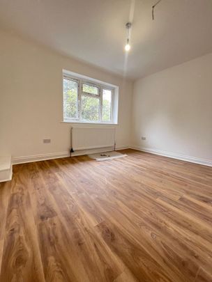 3 bedroom apartment to rent - Photo 1