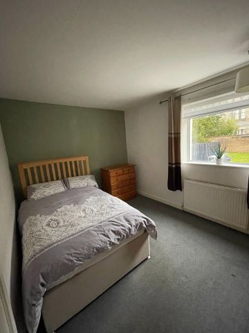 2 Bed Flat, Ingleby Drive, G31 - Photo 2