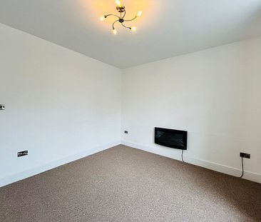 2 bedroom house to rent - Photo 3