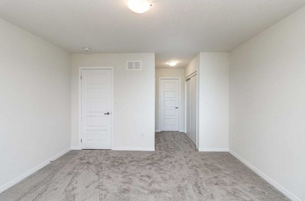 For Lease - 132 Mcwatters Street, Hamilton, Ontario - Photo 1