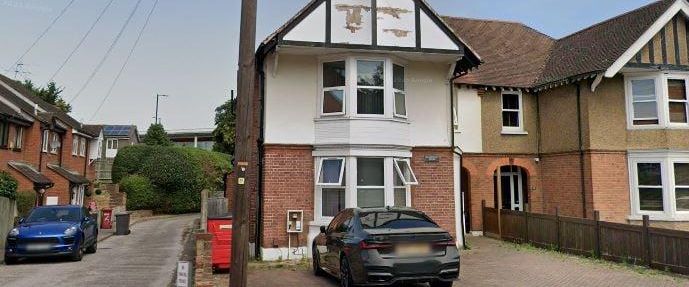 1 bedroom in a house share to rent - Photo 1