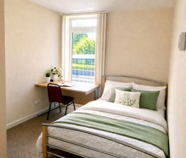 5 bed Apartment 3 Montgomery Place - Photo 6