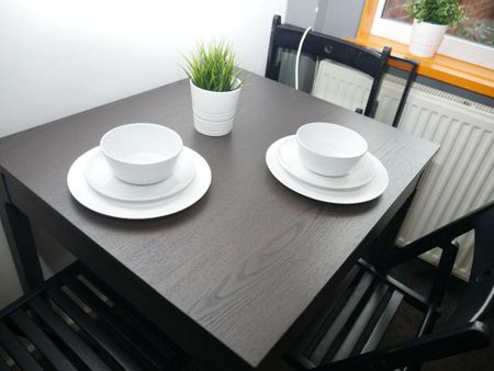 4 bedroom terraced house to rent - Photo 2