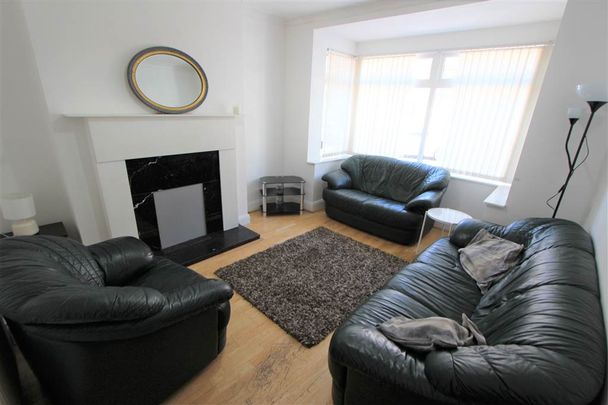 24 Strandview Street, Stranmillis, Belfast, BT9 5FF - Photo 1
