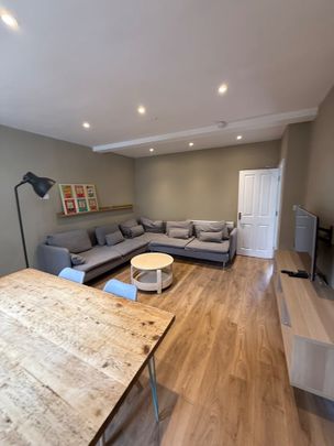 6 Bed Terraced House, Cretan Road, L15 - Photo 1