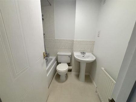 2 bedroom terraced house to rent - Photo 3