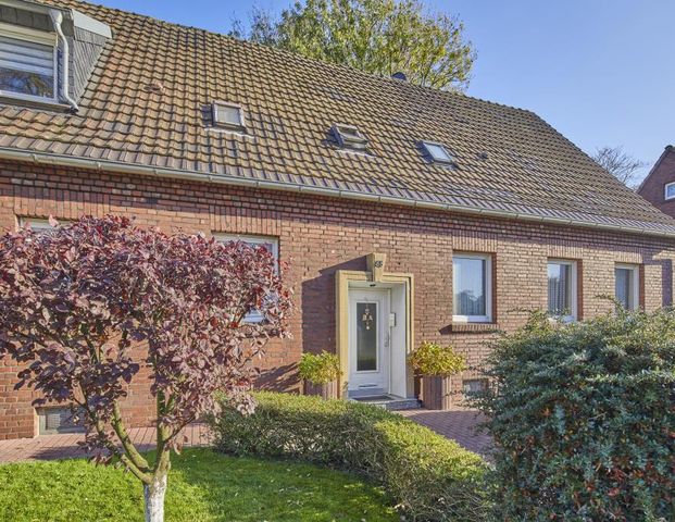 Traumhafte Wohnung im Erdgeschoss in Oberhausen! - Photo 1