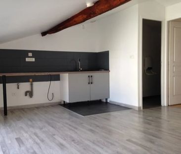 Appartement 2 pièces , Châtillon-sur-chalaronne - Photo 1