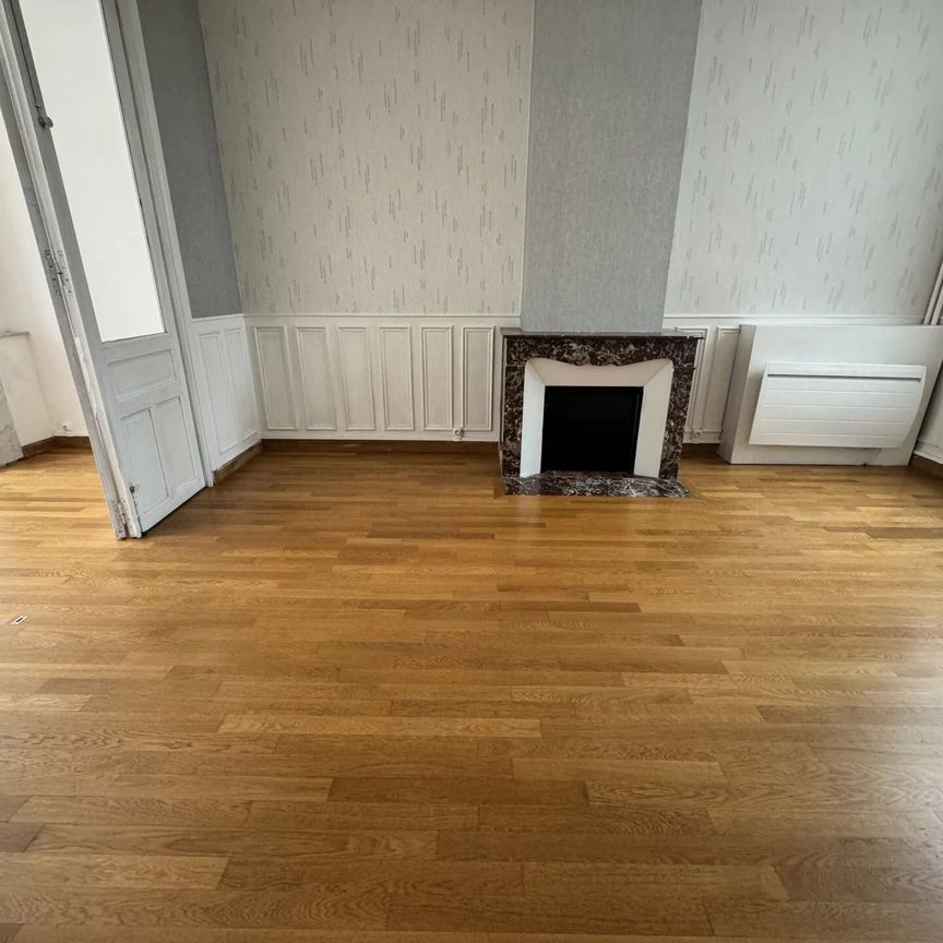 Location Appartement 3 pièces 90 m2 à Saint-Quentin - Photo 1