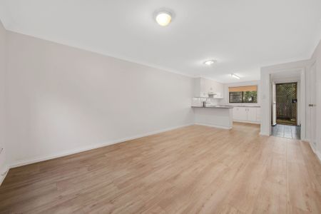 :: MODERN UNFURNISHED TWO BEDROOM UNIT IN GREAT LOCATION - Photo 2