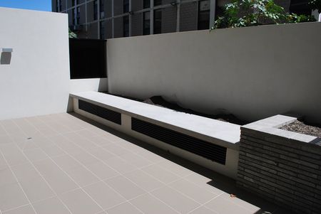 G10/70 Queens Road, Melbourne VIC 3004 - Photo 5