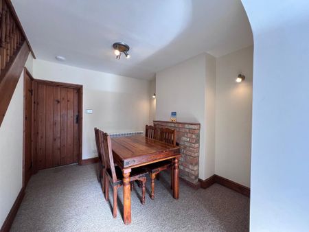 2 bedroom house to rent - Photo 2