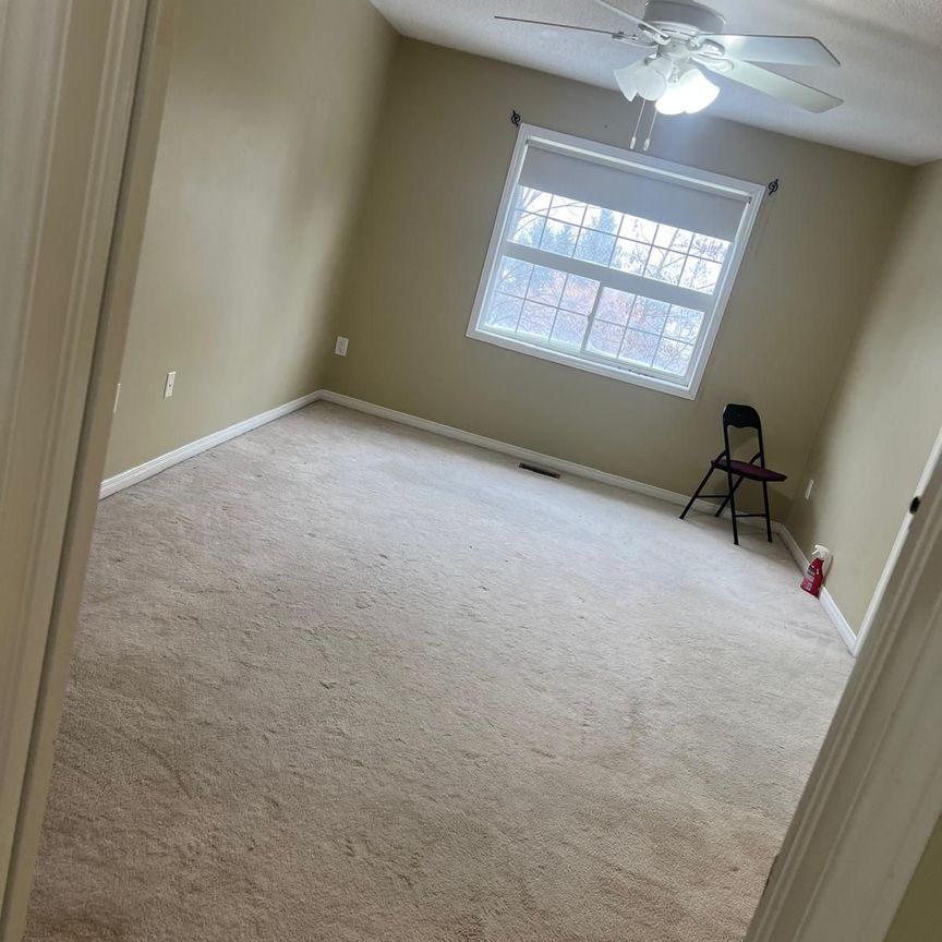 For Lease - 33 Revelstoke Place, Brampton, Ontario - Photo 1