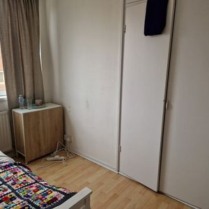 Room in a Shared Flat, Double Room Near Dlr Station Poplar, E14 - Photo 2