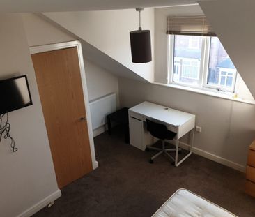 11 Exeter Road - Photo 3
