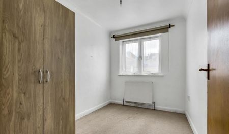 Hobbs Close, Waltham Cross, EN8 0 - Photo 2