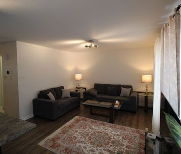 For Lease - 3617 Cambrian Road, Barrhaven, Ontario - Photo 1