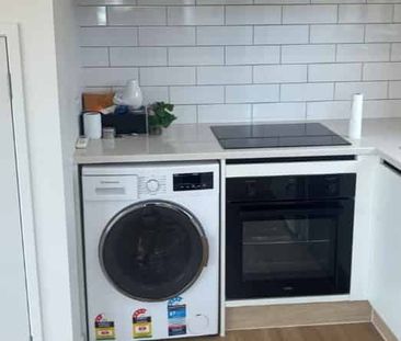 Tidy 1 bedroom! - Photo 3